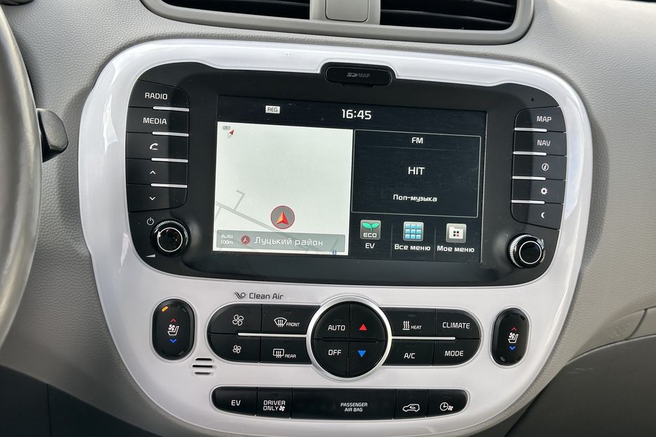 Продам Kia Soul 27 квт 2016 года в Луцке