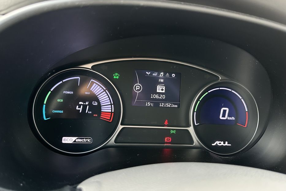 Продам Kia Soul 27 квт 2016 года в Луцке