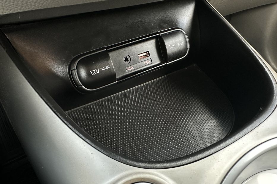 Продам Kia Soul 27 квт 2016 года в Луцке