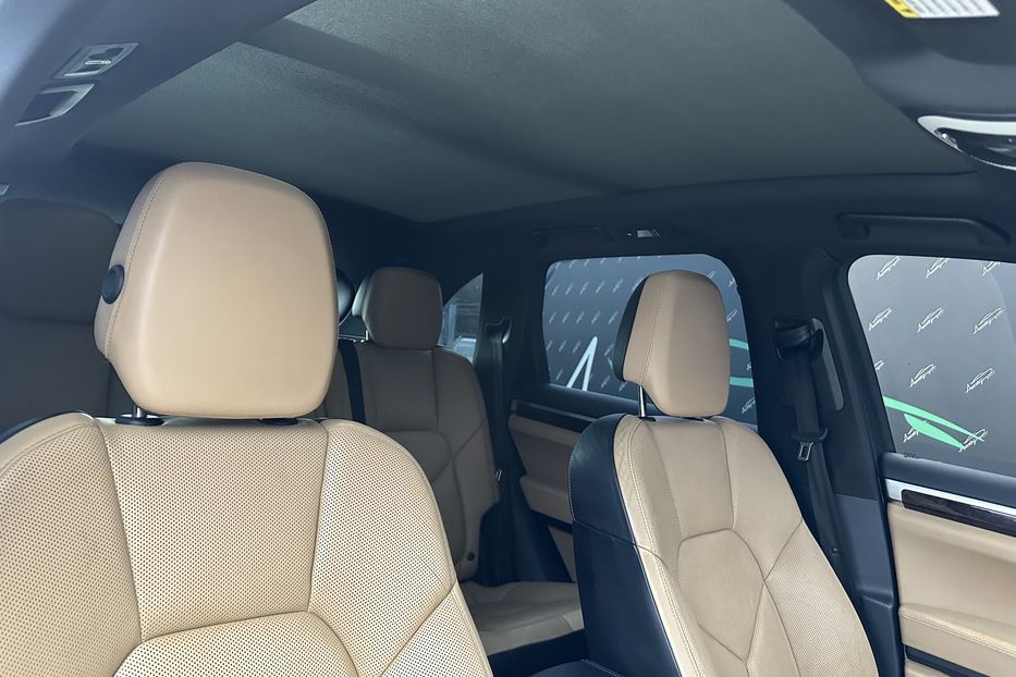 Продам Porsche Cayenne S 2015 года в Киеве