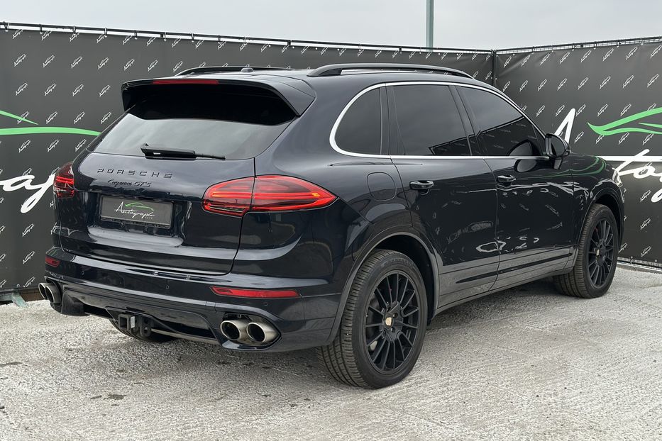 Продам Porsche Cayenne S 2015 года в Киеве