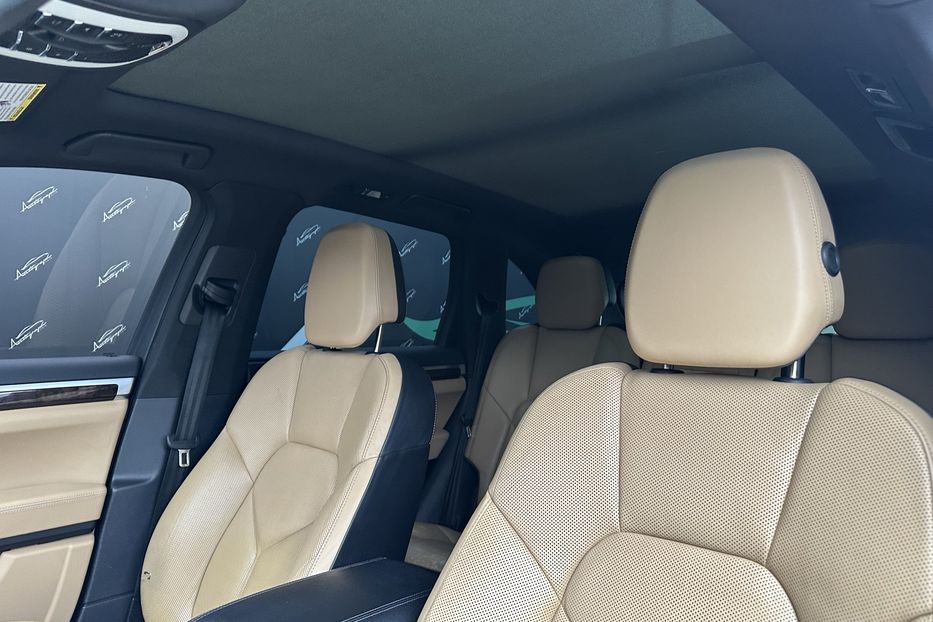 Продам Porsche Cayenne S 2015 года в Киеве