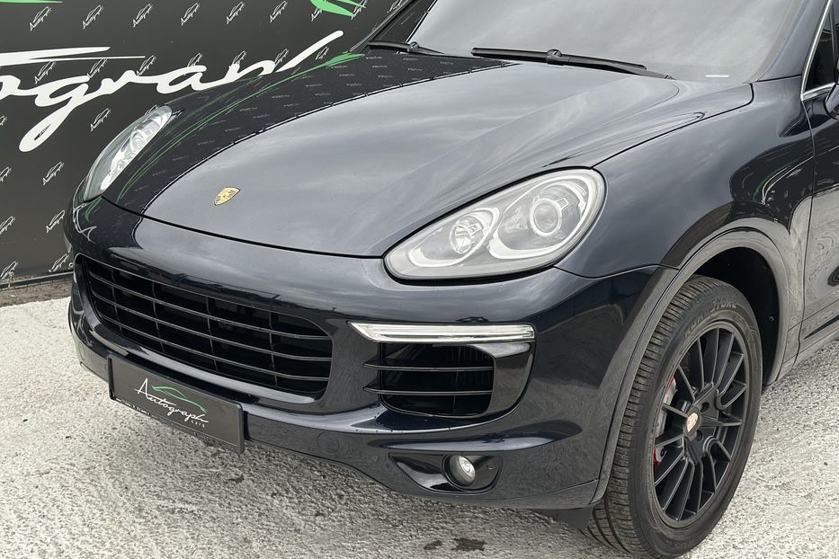 Продам Porsche Cayenne S 2015 года в Киеве