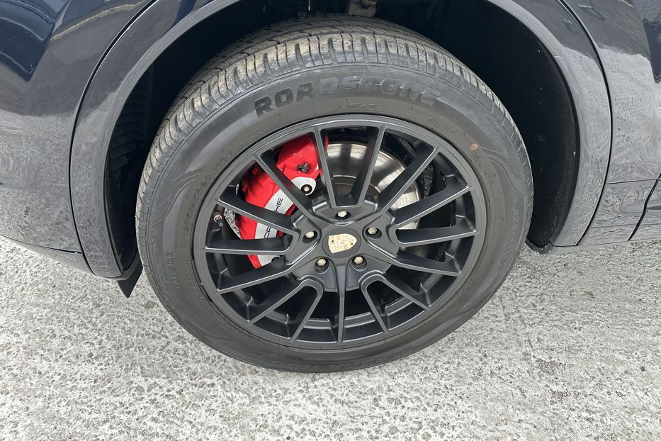 Продам Porsche Cayenne S 2015 года в Киеве