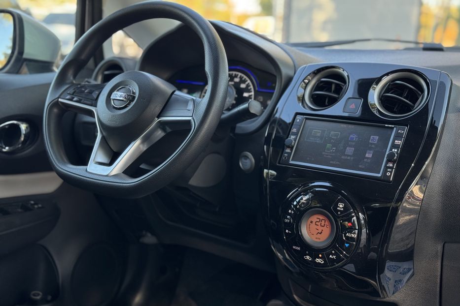 Продам Nissan Note 2018 года в г. Умань, Черкасская область