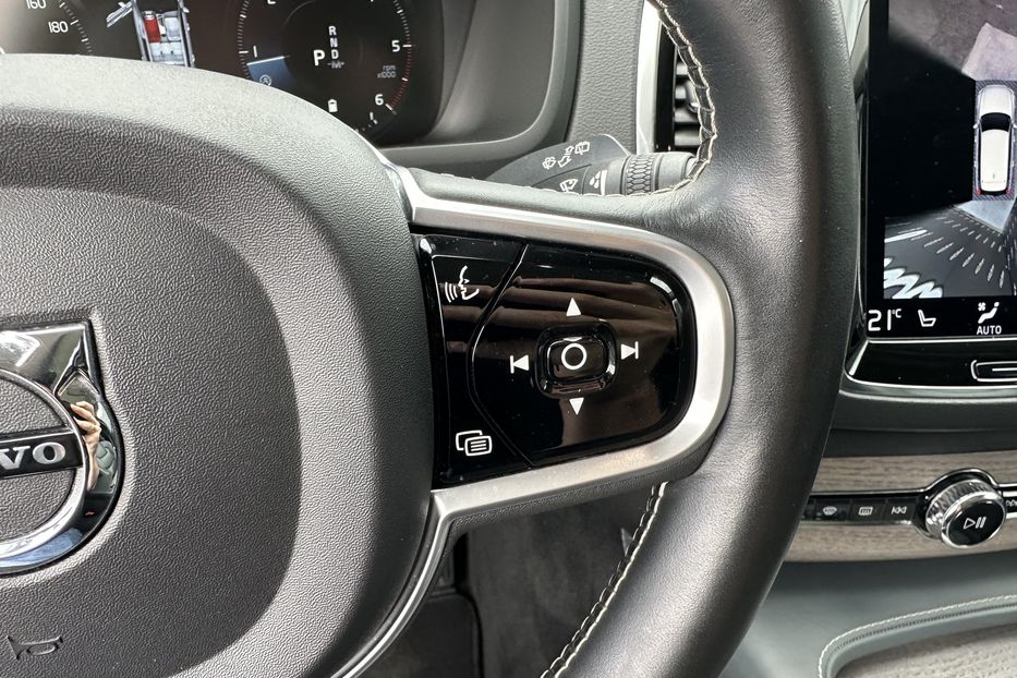 Продам Volvo XC90 2.0D Inscription MHEV 2020 года в Киеве