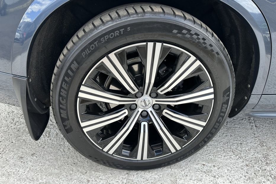Продам Volvo XC90 2.0D Inscription MHEV 2020 года в Киеве