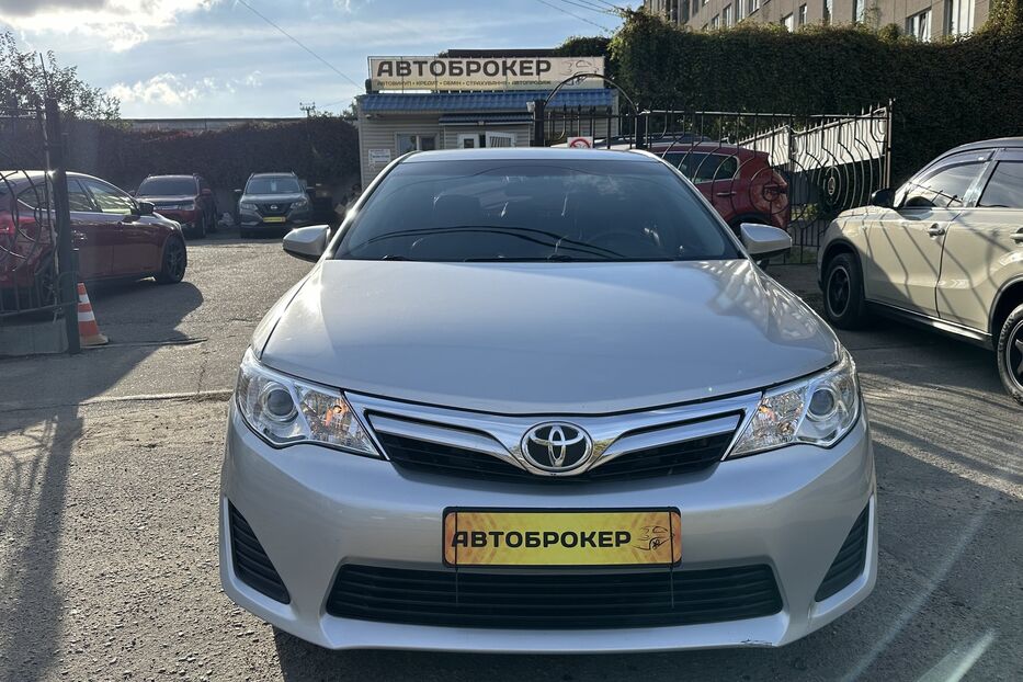 Продам Toyota Camry LE 2013 года в Николаеве