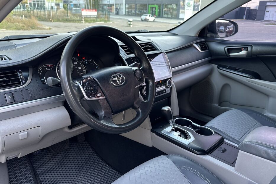 Продам Toyota Camry LE 2013 года в Николаеве