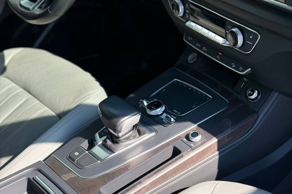 Продам Audi Q5 Prestige 2018 року у Дніпрі