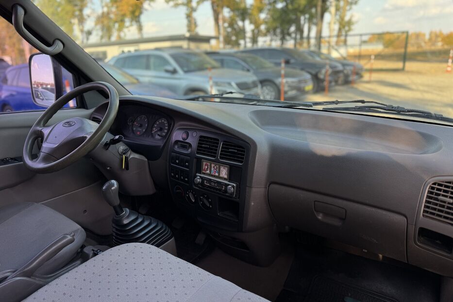 Продам Kia Pregio пас. 2.7D MT (80 k.c) 2004 року у м. Умань, Черкаська область