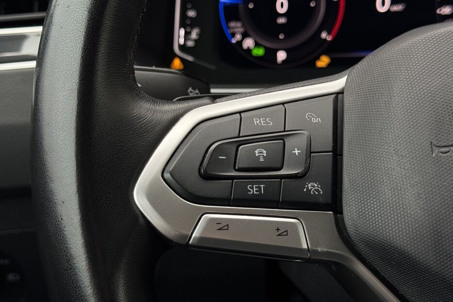 Продам Volkswagen Tiguan 2.0TDI DSG (150 k.c) Elegance 2022 року у м. Умань, Черкаська область