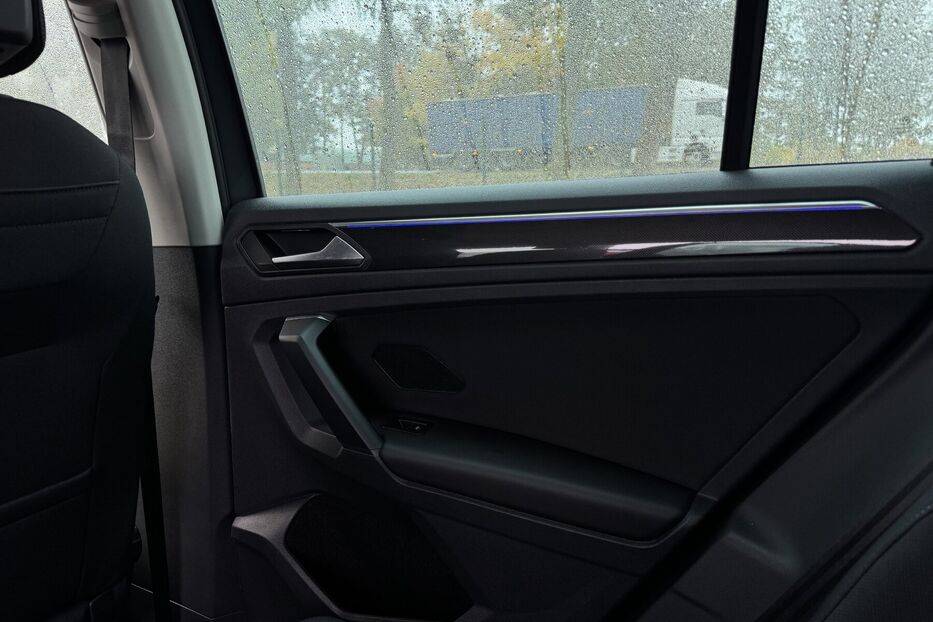 Продам Volkswagen Tiguan 2.0TDI DSG (150 k.c) Elegance 2022 року у м. Умань, Черкаська область