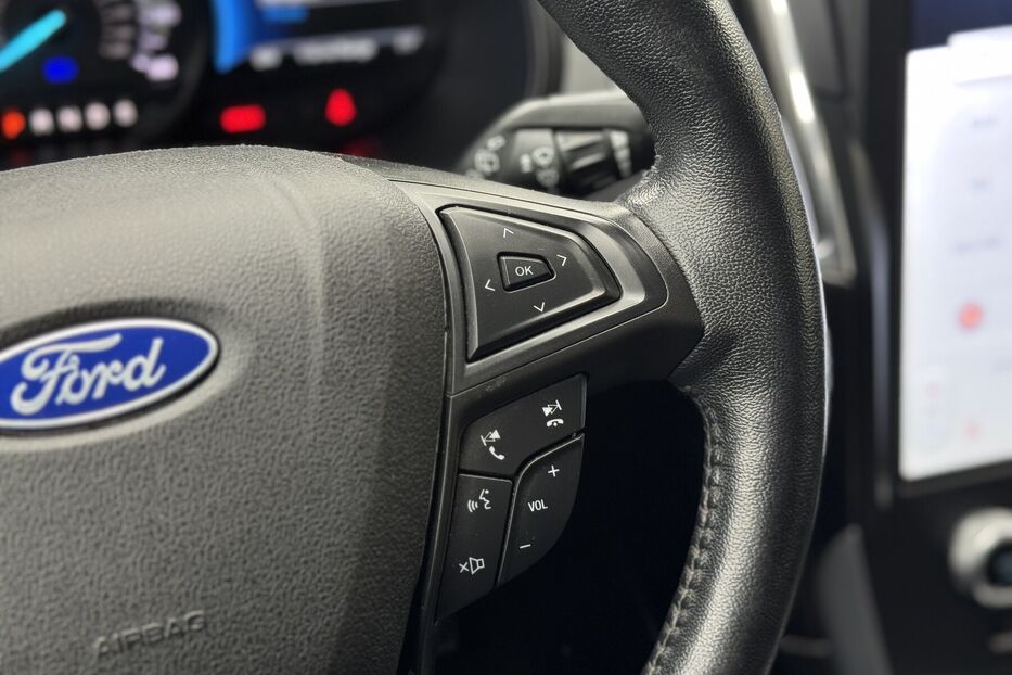 Продам Ford Edge Titanium AWD (245 k.c) 2022 року у м. Умань, Черкаська область