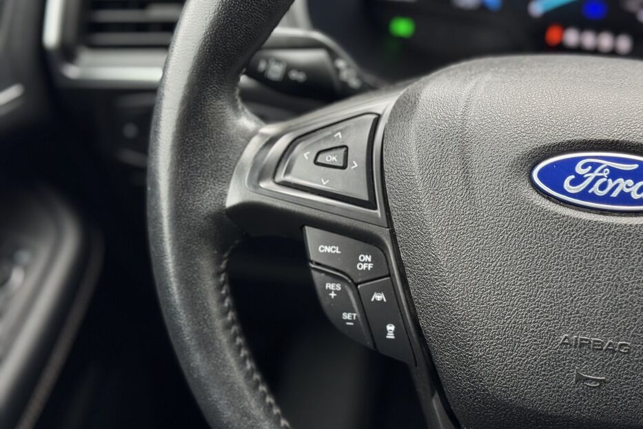 Продам Ford Edge Titanium AWD (245 k.c) 2022 року у м. Умань, Черкаська область