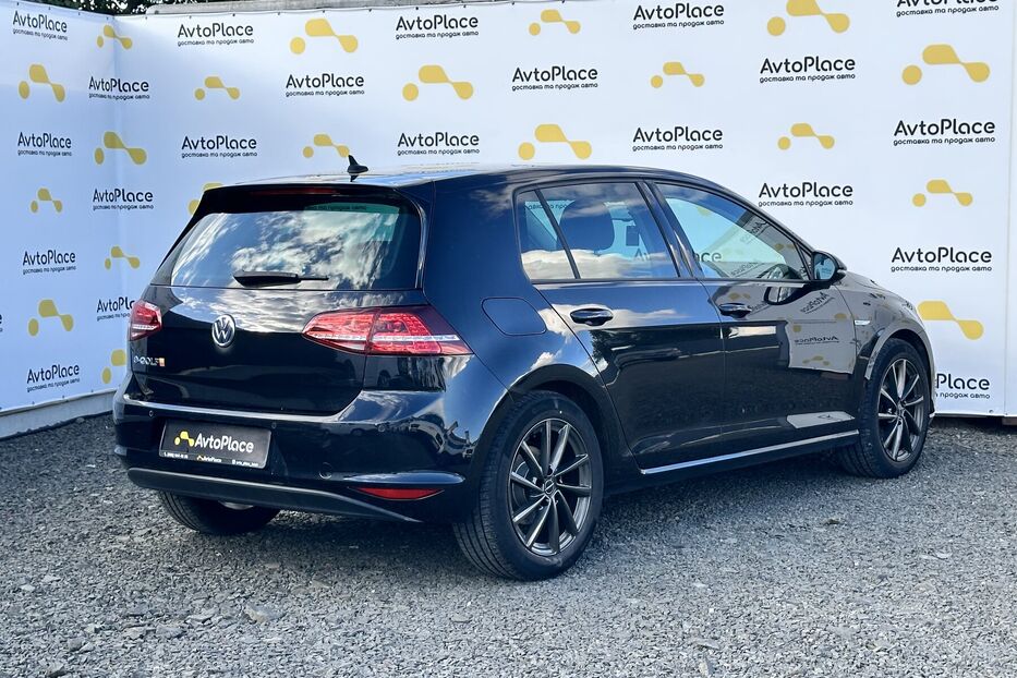 Продам Volkswagen e-Golf 24 KW 2016 року у Луцьку