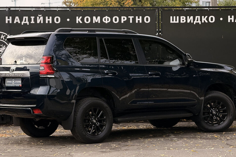 Продам Toyota Land Cruiser Prado J150 2017 року у Києві