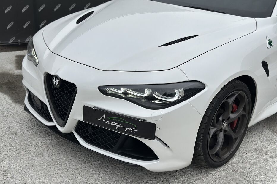 Продам Alfa Romeo Giulia Quadricoglio 2.9 Biturbo 2018 року у Києві