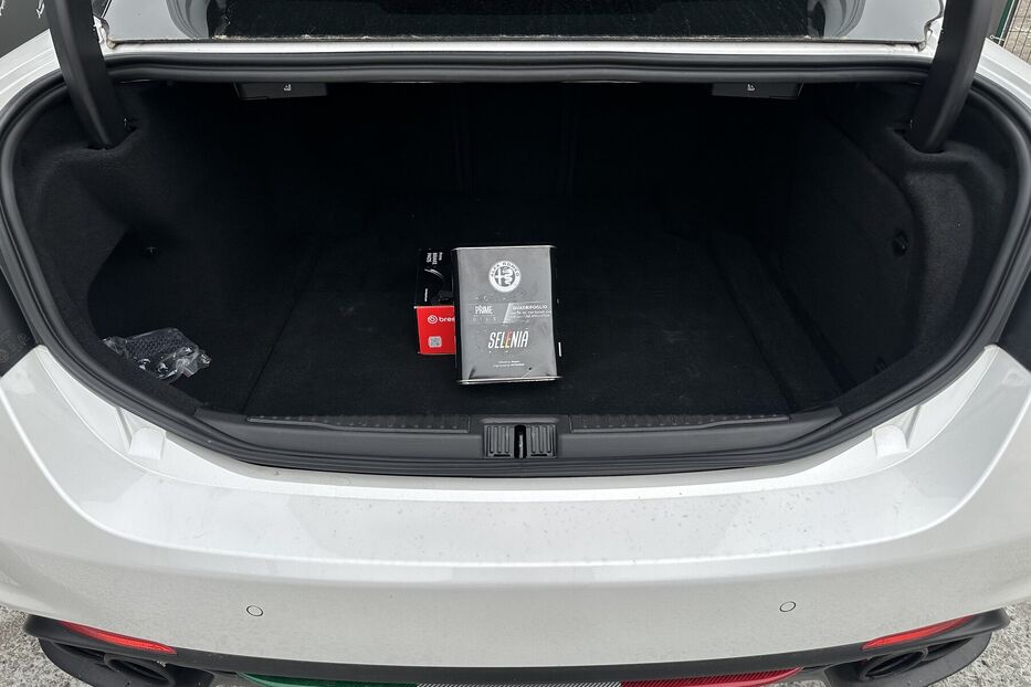 Продам Alfa Romeo Giulia Quadricoglio 2.9 Biturbo 2018 року у Києві