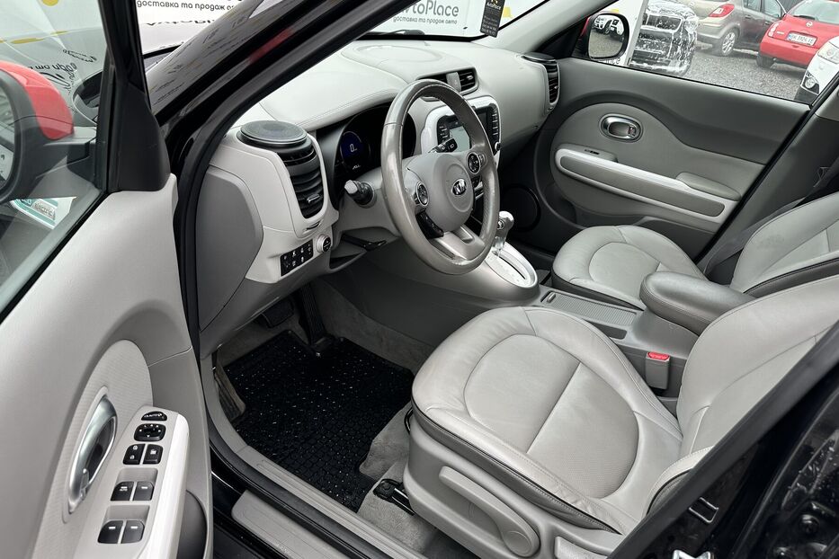 Продам Kia Soul 33 квт 2018 року у Луцьку