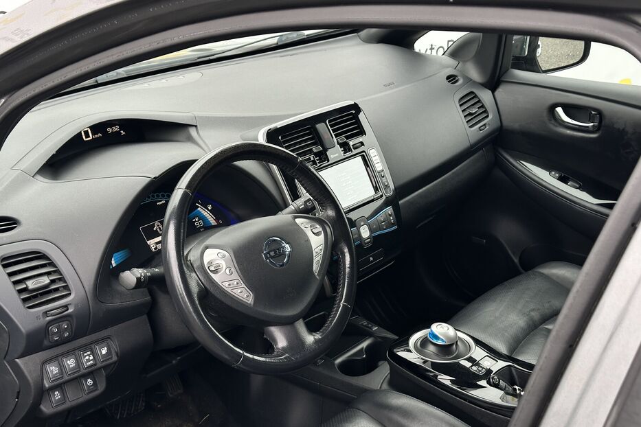 Продам Nissan Leaf 24 квт 2013 року у Луцьку