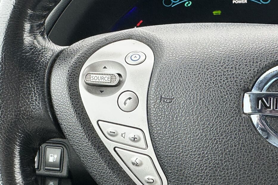 Продам Nissan Leaf 24 квт 2013 року у Луцьку