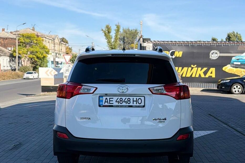 Продам Toyota Rav 4 2013 року у Дніпрі