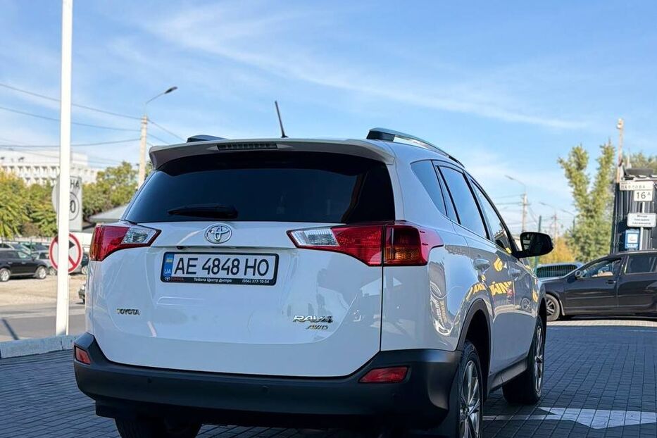 Продам Toyota Rav 4 2013 року у Дніпрі