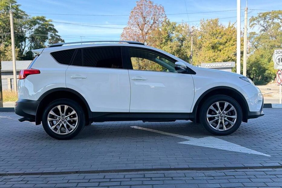 Продам Toyota Rav 4 2013 року у Дніпрі