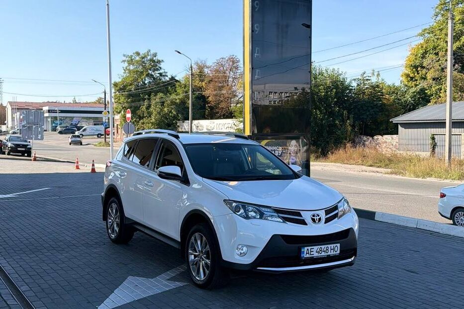 Продам Toyota Rav 4 2013 року у Дніпрі
