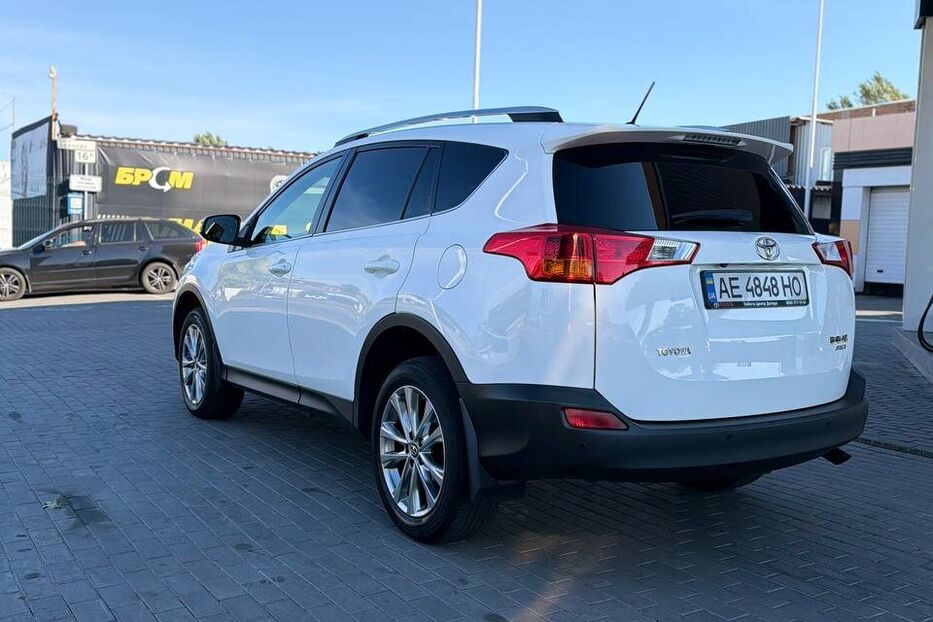 Продам Toyota Rav 4 2013 року у Дніпрі