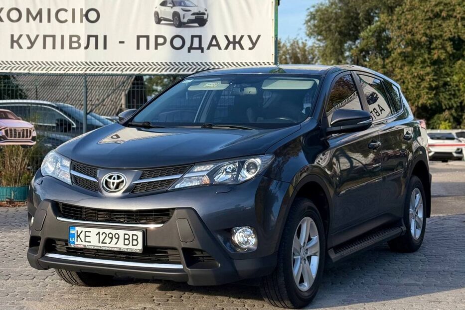 Продам Toyota Rav 4 2013 року у Дніпрі