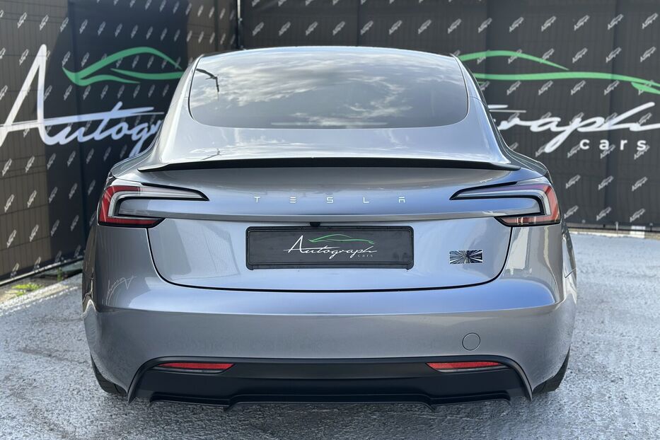 Продам Tesla Model 3 Perfomance 2024 року у Києві