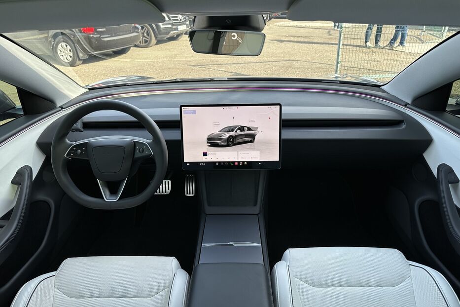 Продам Tesla Model 3 Perfomance 2024 року у Києві