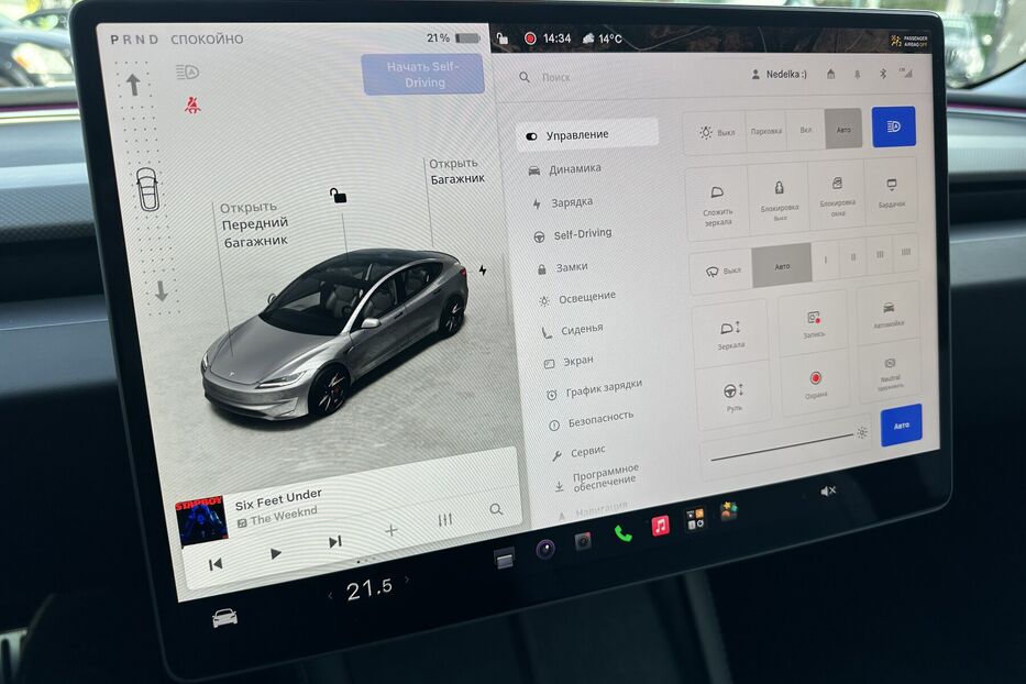 Продам Tesla Model 3 Perfomance 2024 року у Києві