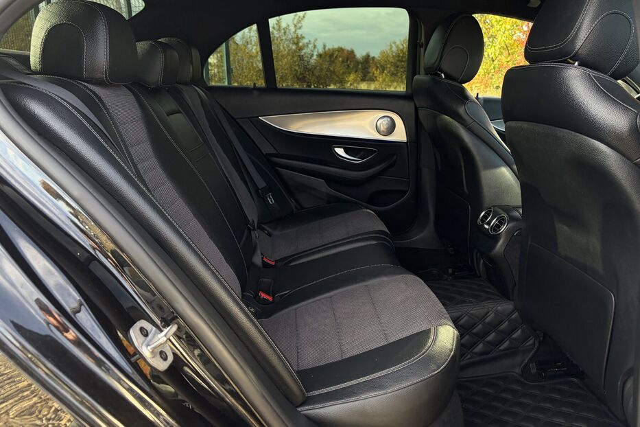 Продам Mercedes-Benz E-Class E220 D КАМЕРА 2018 року у Львові