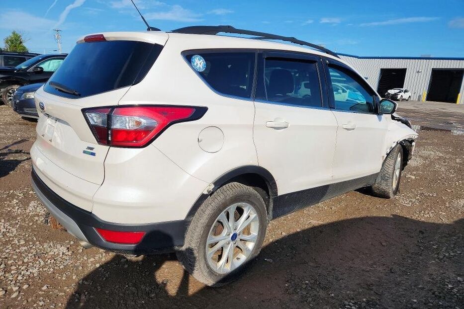 Продам Ford Escape 1.5 бенз, 4х4 2017 року у Житомирі