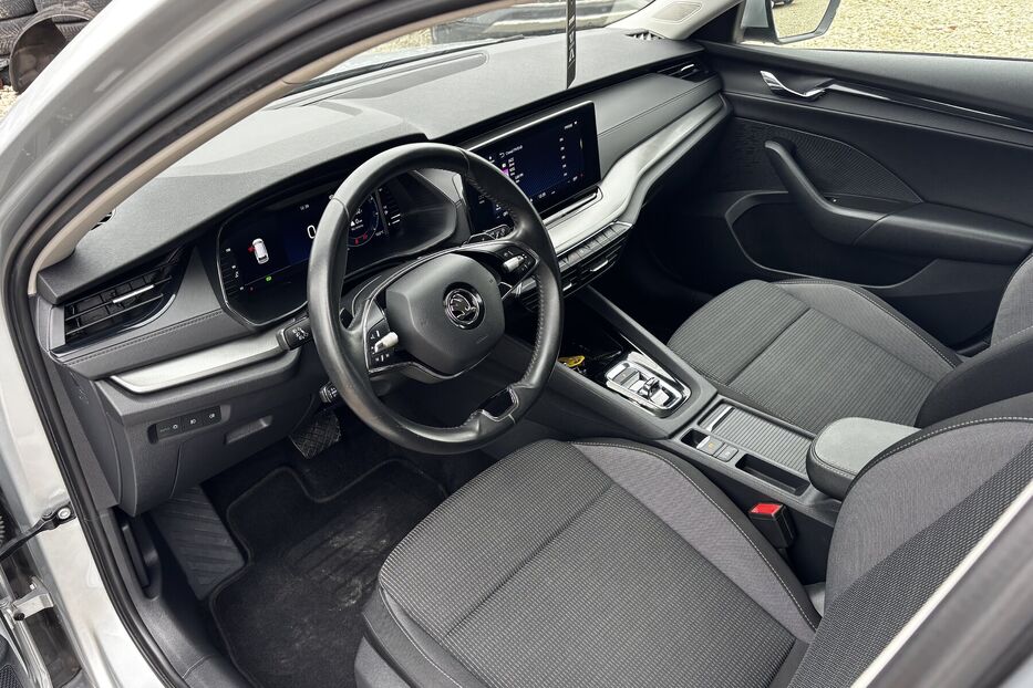 Продам Skoda Octavia A8 2.0 110 КВТ DSG 2021 року у Львові
