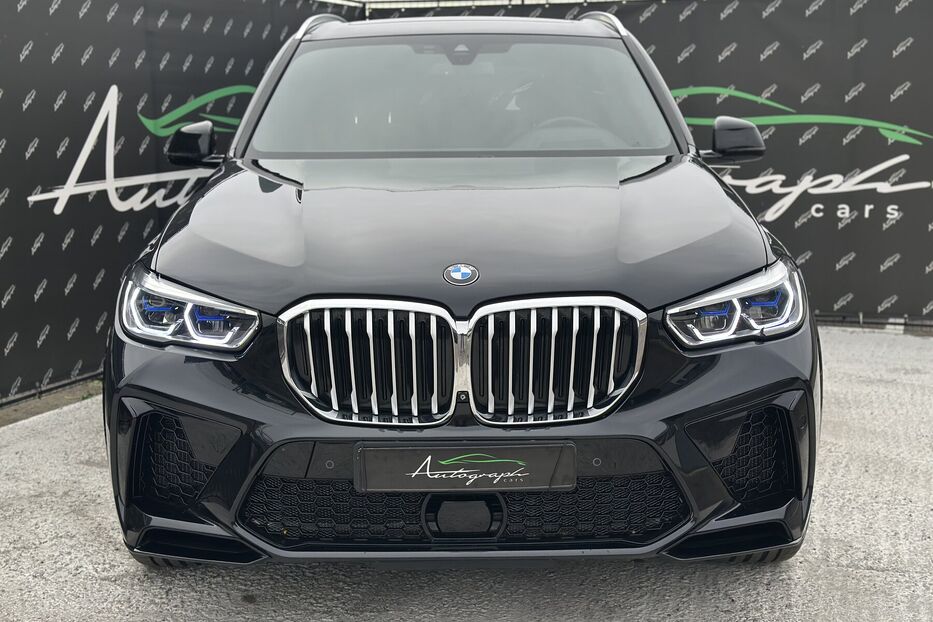Продам BMW X5 Xdrive40i M-paket 2022 року у Києві