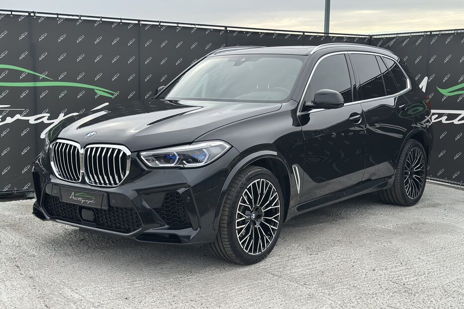 Продам BMW X5 Xdrive40i M-paket 2022 року у Києві