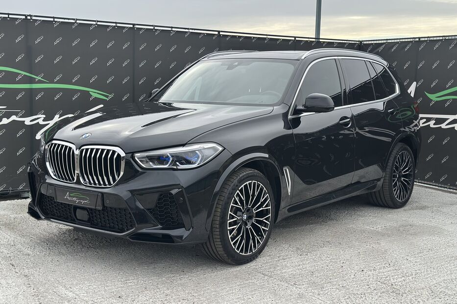 Продам BMW X5 Xdrive40i M-paket 2022 року у Києві