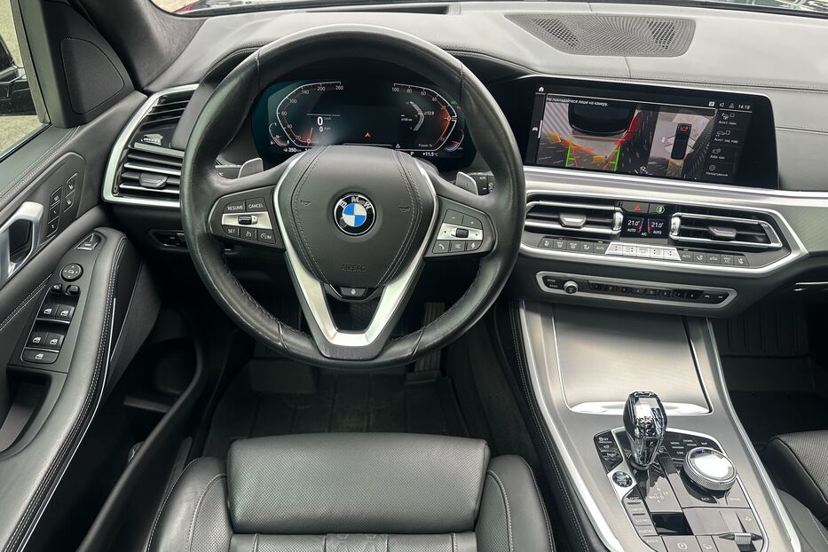 Продам BMW X5 Xdrive40i M-paket 2022 року у Києві