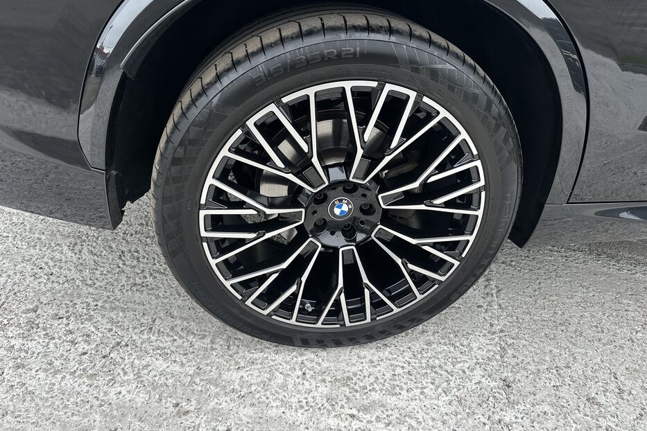 Продам BMW X5 Xdrive40i M-paket 2022 року у Києві