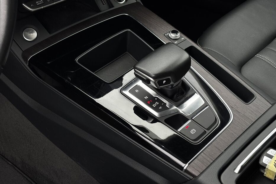 Продам Audi Q5 Premium 40  2262 2022 року у Львові