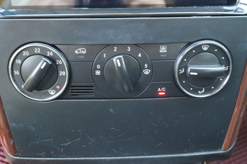 Продам Mercedes-Benz A-Class 180 2010 року у Одесі