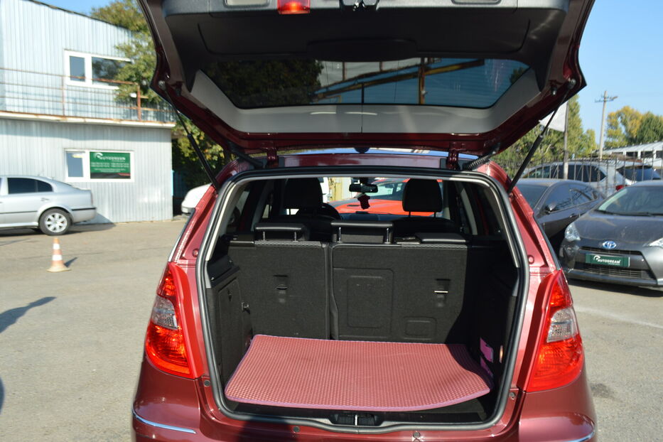 Продам Mercedes-Benz A-Class 180 2010 року у Одесі