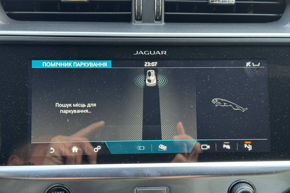 Продам Jaguar I-Pace EV400 90kWh AWD 2018 року у Києві