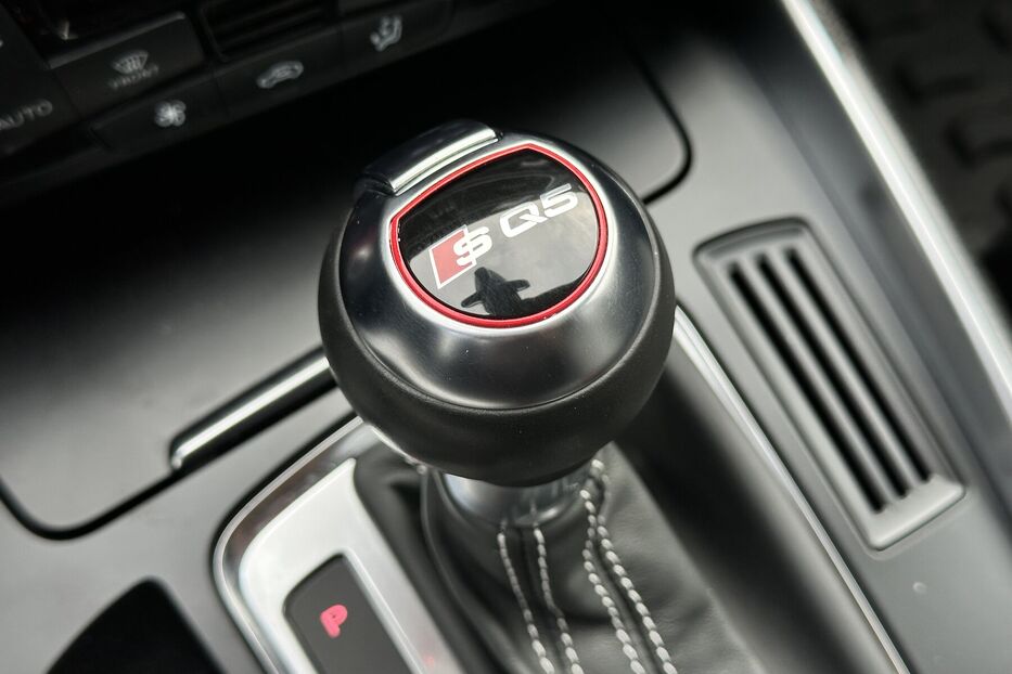 Продам Audi SQ 5 2015 року у Луцьку