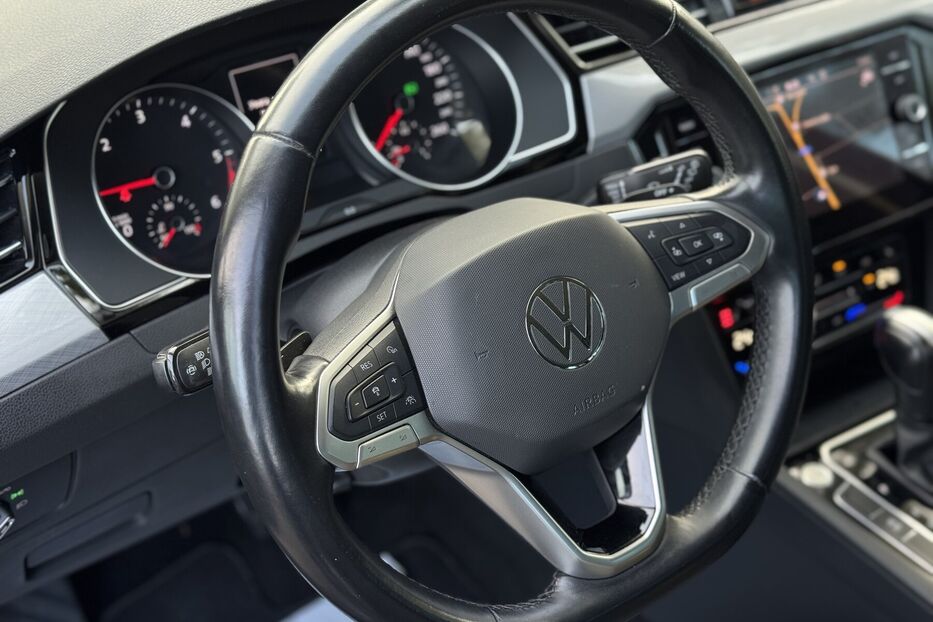 Продам Volkswagen Passat B8 2.0TDI DSG (150 k.c) 2022 року у м. Умань, Черкаська область