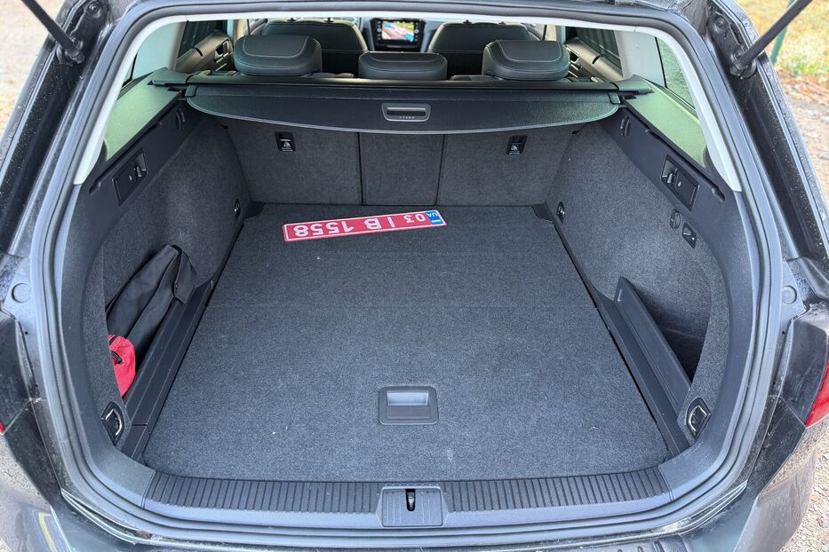 Продам Volkswagen Passat Alltrack B8 2.0TDI DSG (200 k.c)4Motion 2022 року у м. Умань, Черкаська область